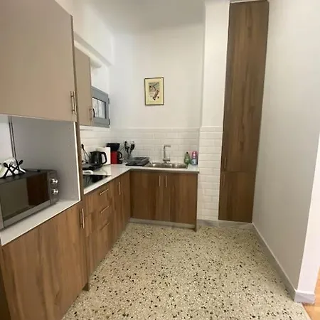 Apartment Sunny 2 Beds Spacious Fully Air Conditioned
